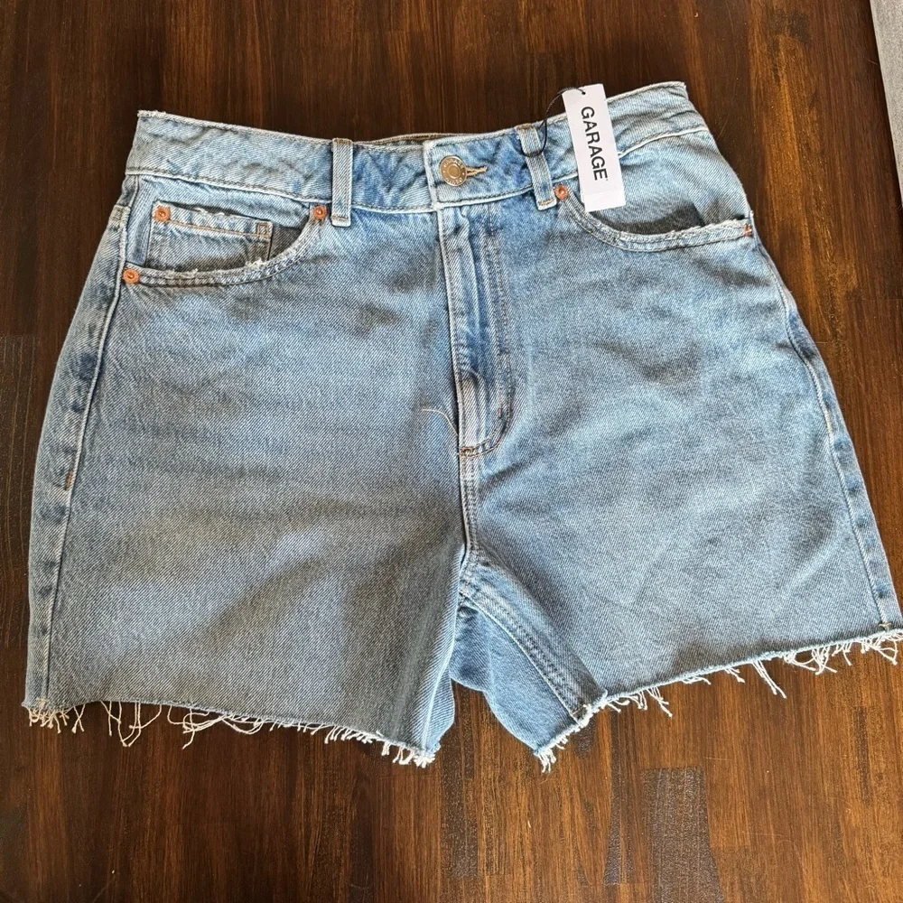New Garage Street Wide Leg Shorts